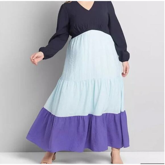 Lane Bryant Dresses & Skirts - Lane Bryant Tiered Crepe Maxi Dress Blue Colorblock Long Sleeves v neck Sz 22P